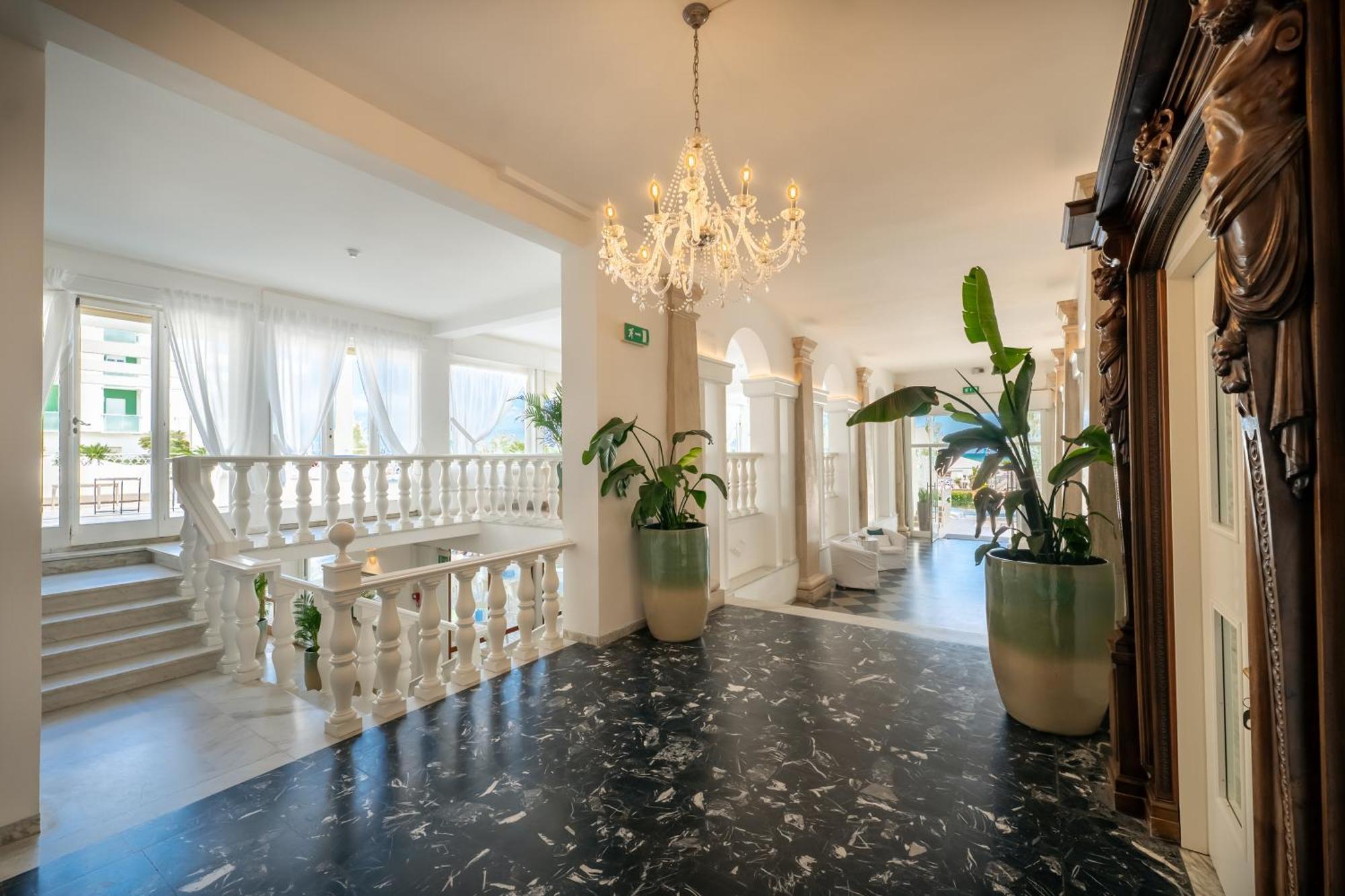 Hotel Continental Senigallia Exterior photo
